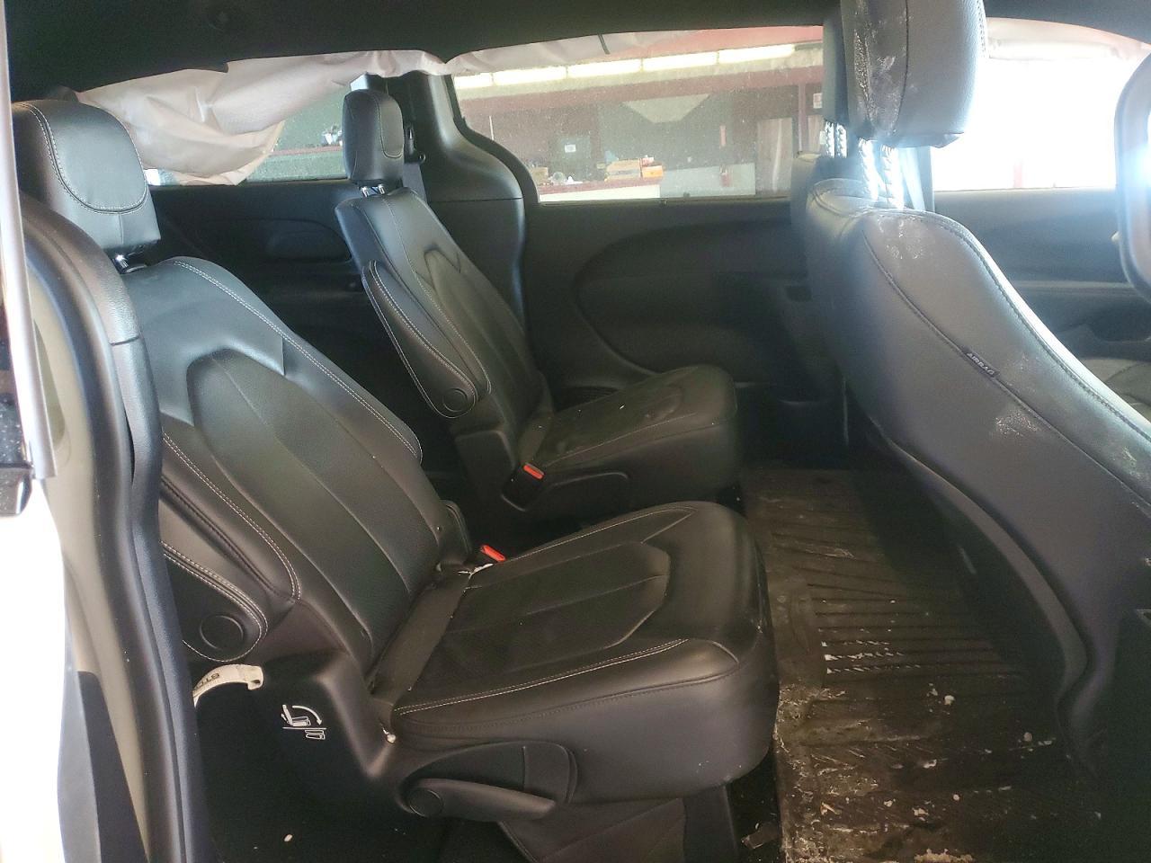 2020 CHRYSLER Pacifica