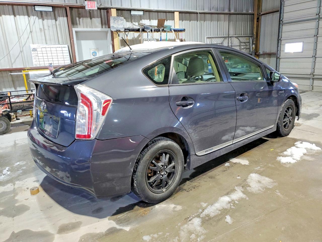 2013 TOYOTA PRIUS