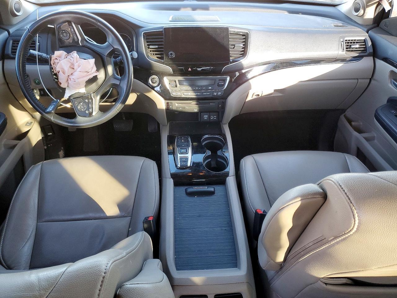 2019 HONDA PILOT