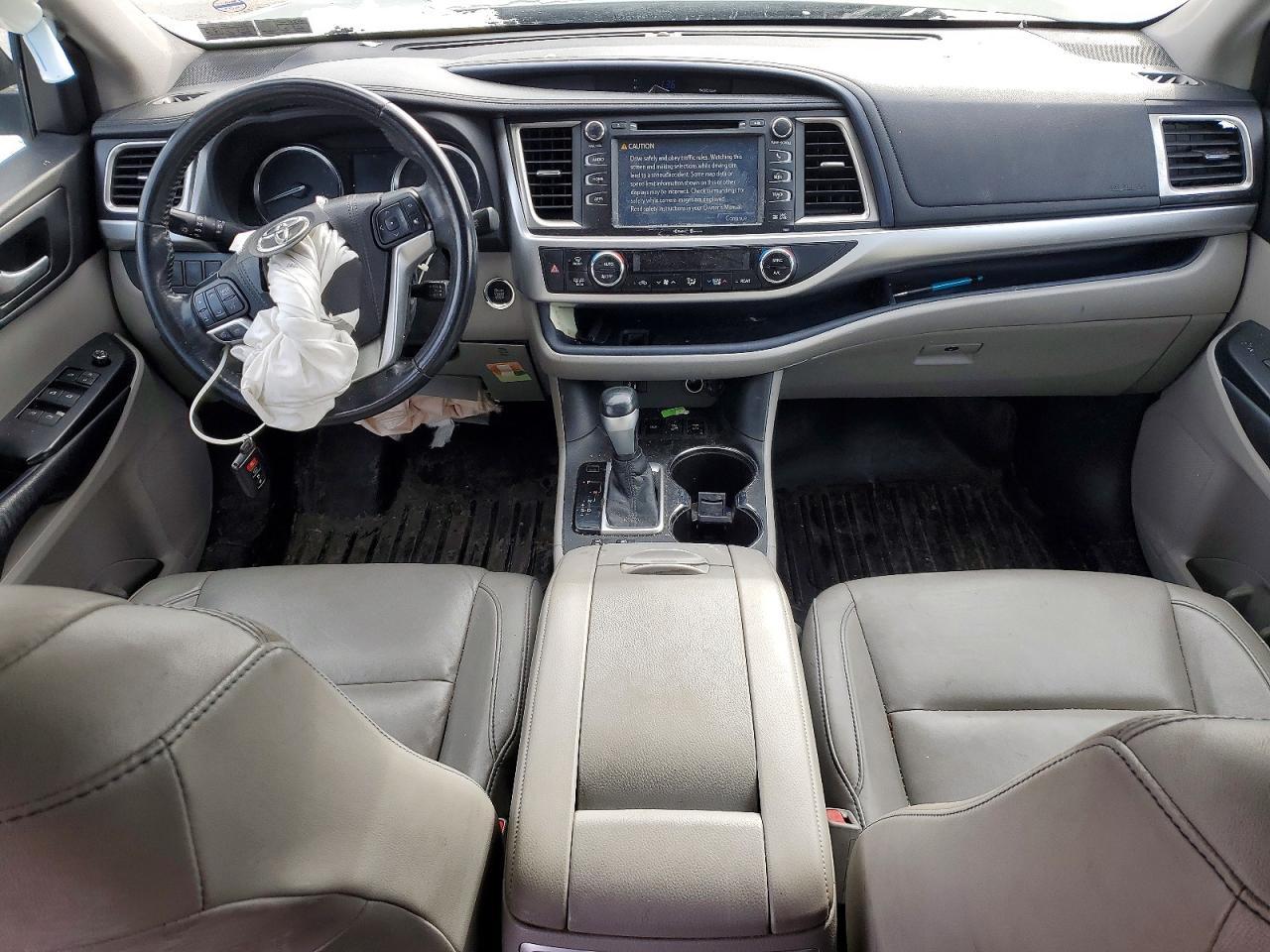 2015 TOYOTA HIGHLANDER