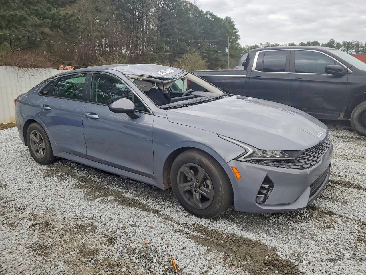 2022 KIA K5
