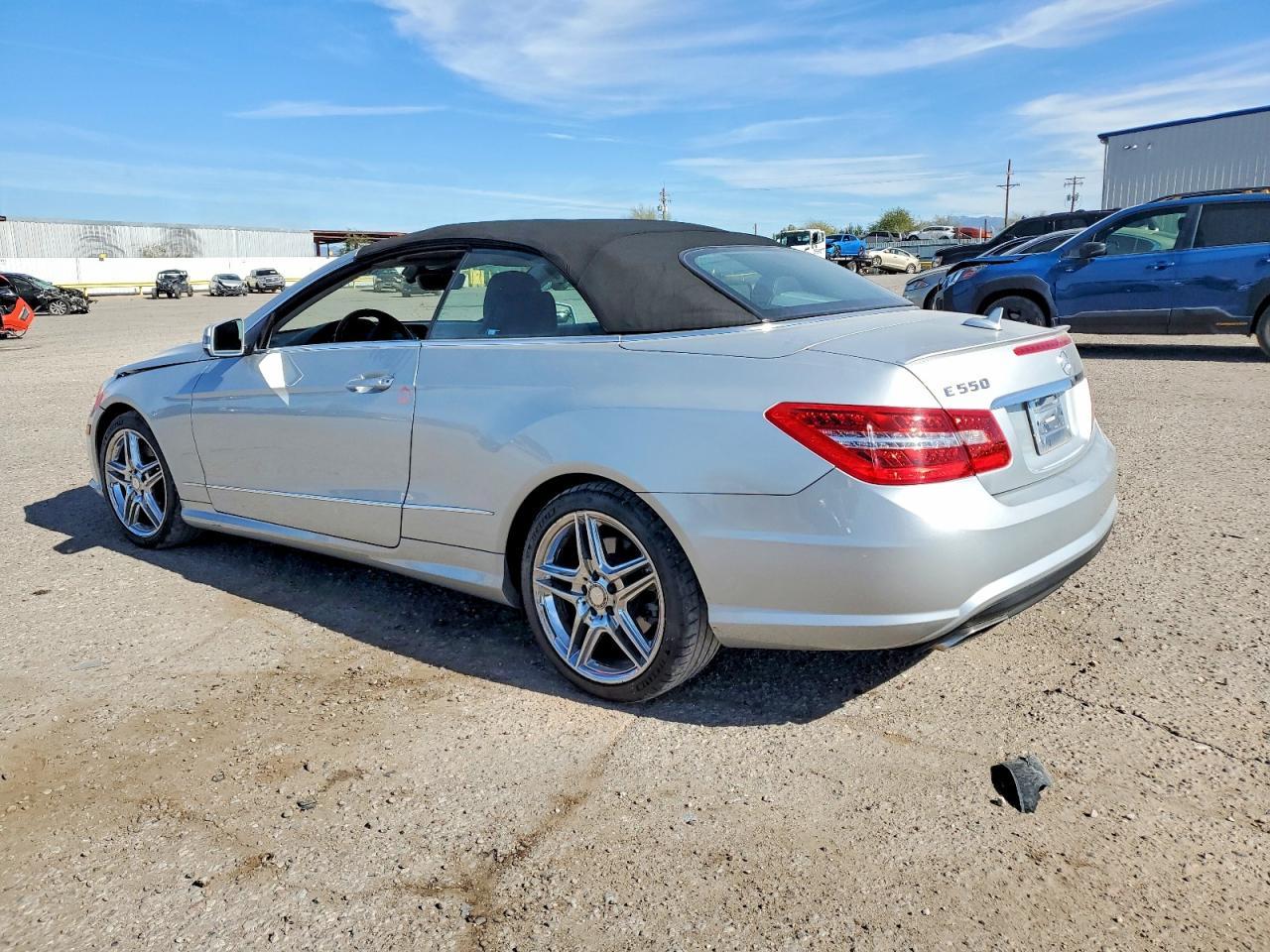 2011 MERCEDES-BENZ E-Class