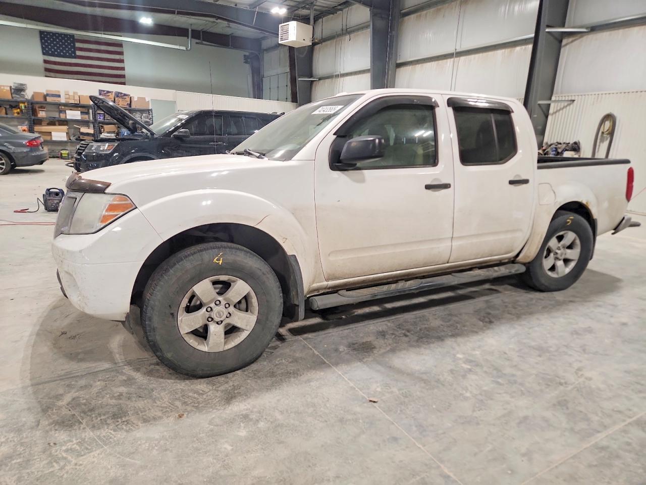 2012 NISSAN Frontier