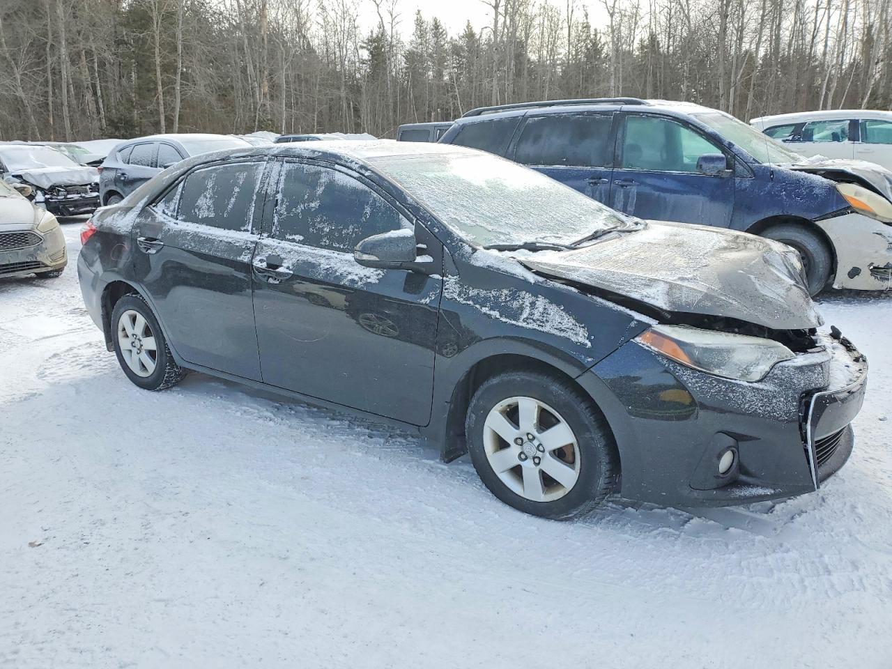 2015 TOYOTA COROLLA