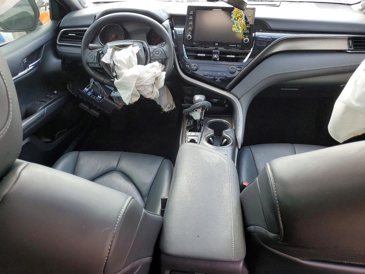 2022 TOYOTA CAMRY