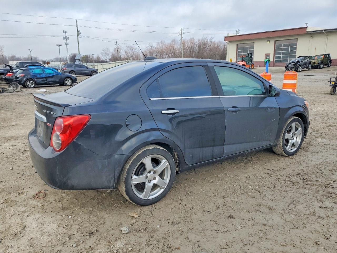 2015 CHEVROLET SONIC