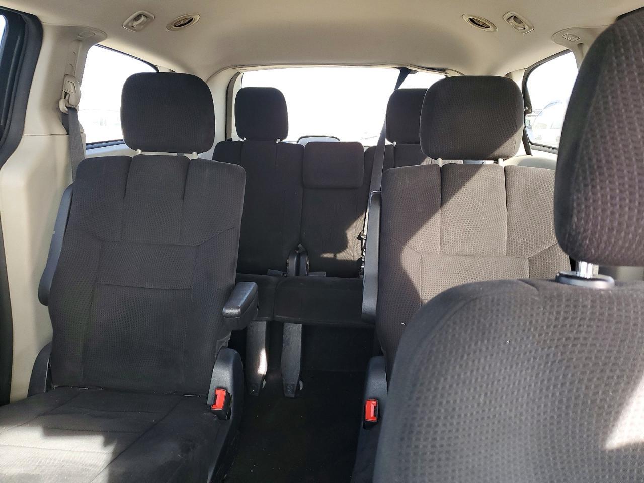 2011 DODGE Grand Cara