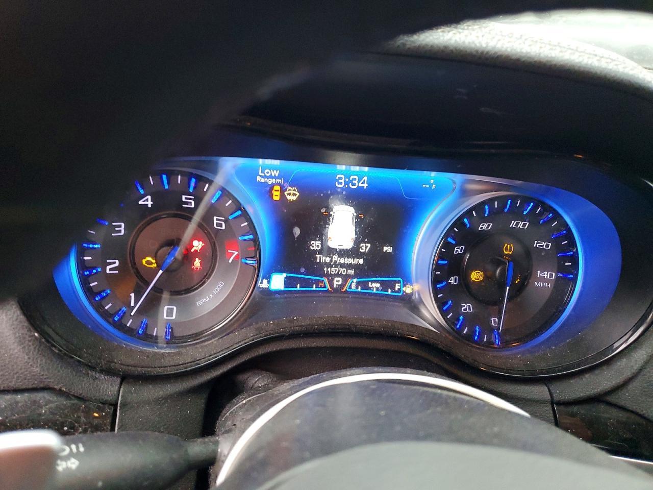 2019 CHRYSLER 300