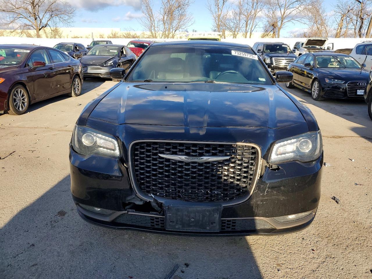 2016 CHRYSLER 300