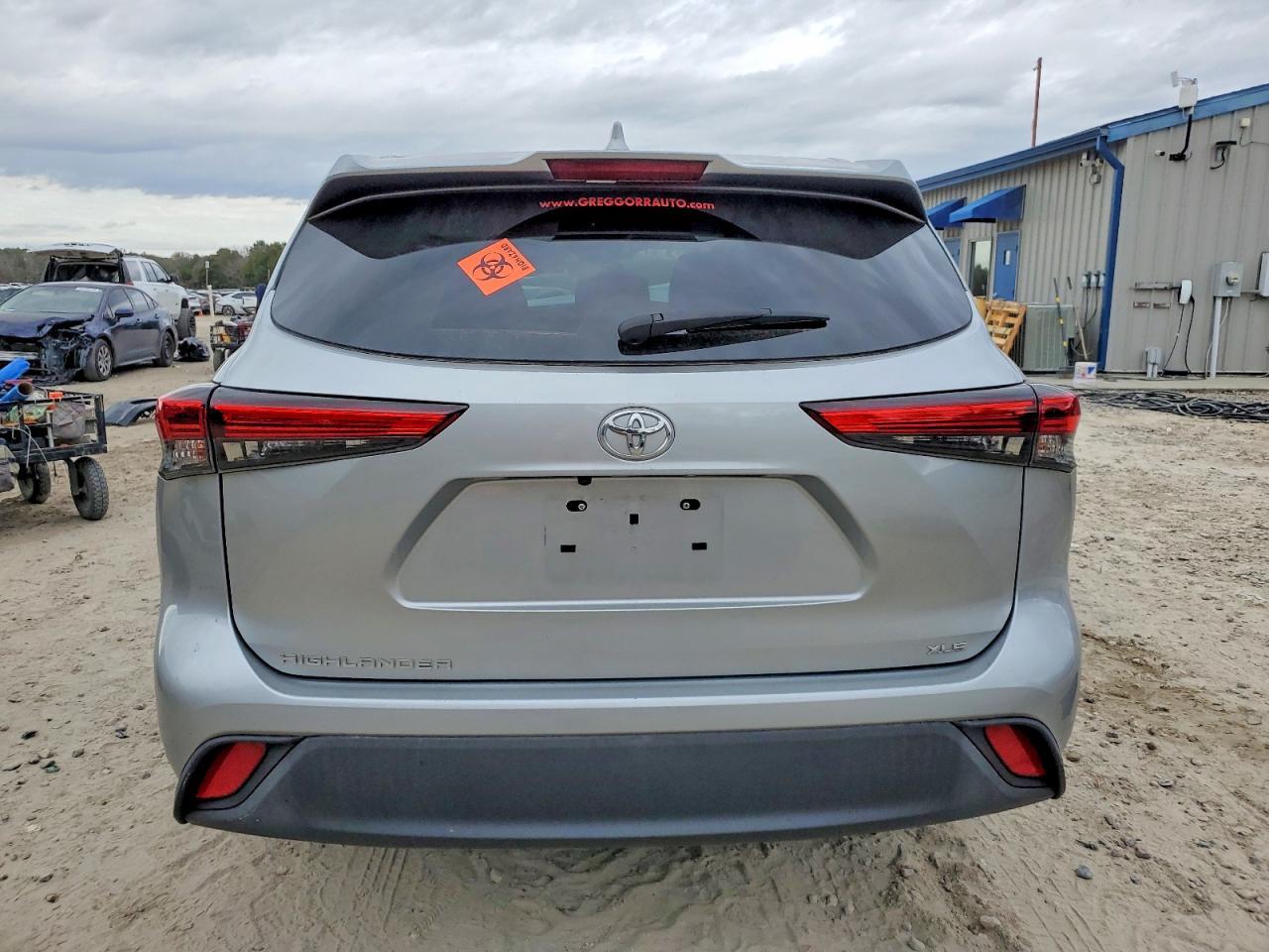 2020 TOYOTA HIGHLANDER