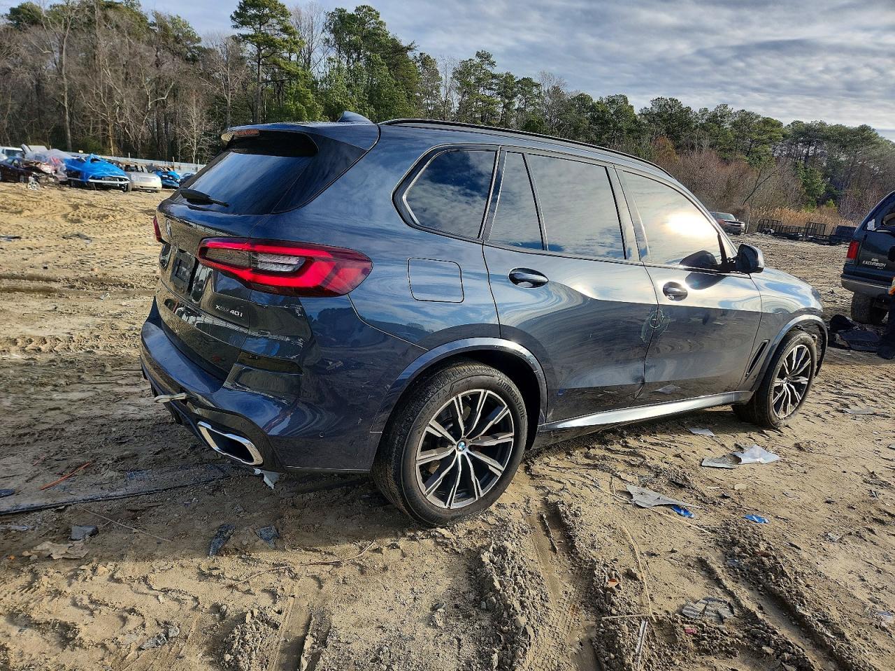 2022 BMW X5