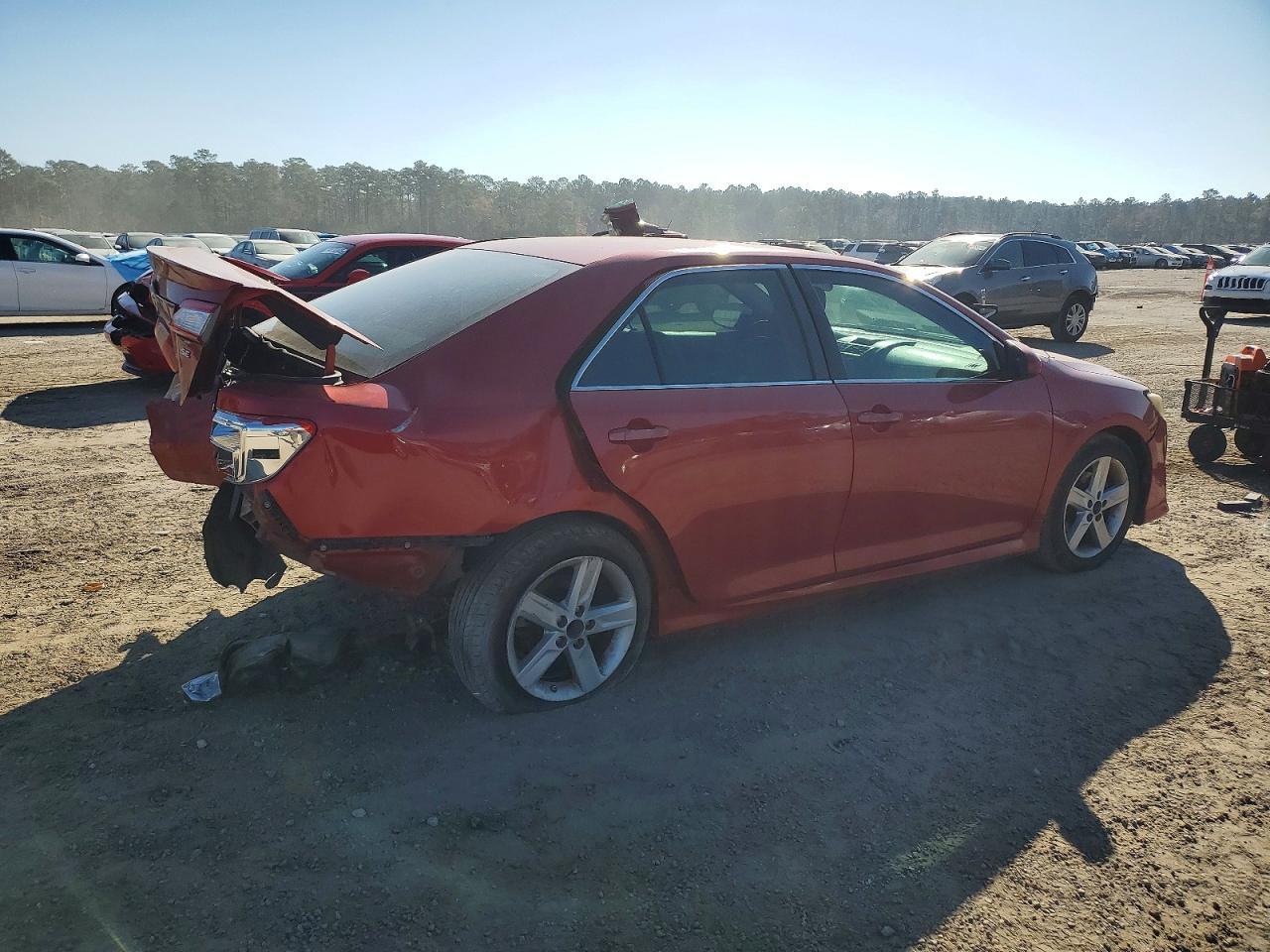 2013 TOYOTA CAMRY