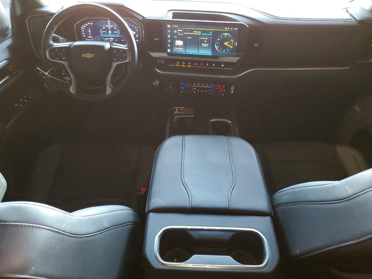 2023 CHEVROLET Silverado