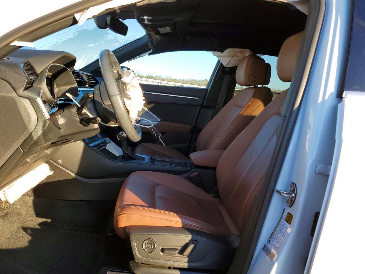 2020 AUDI Q3