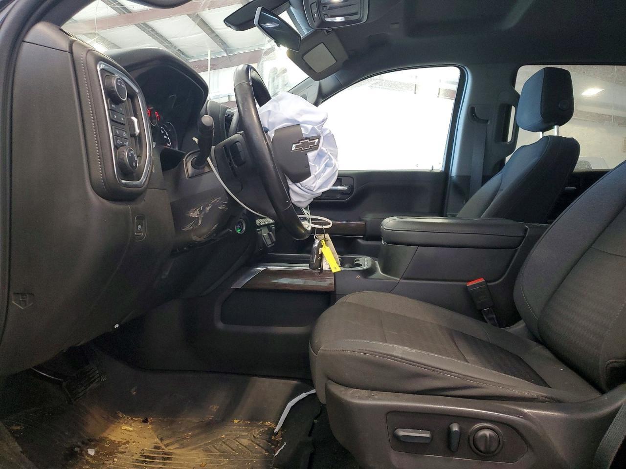 2022 CHEVROLET Silverado