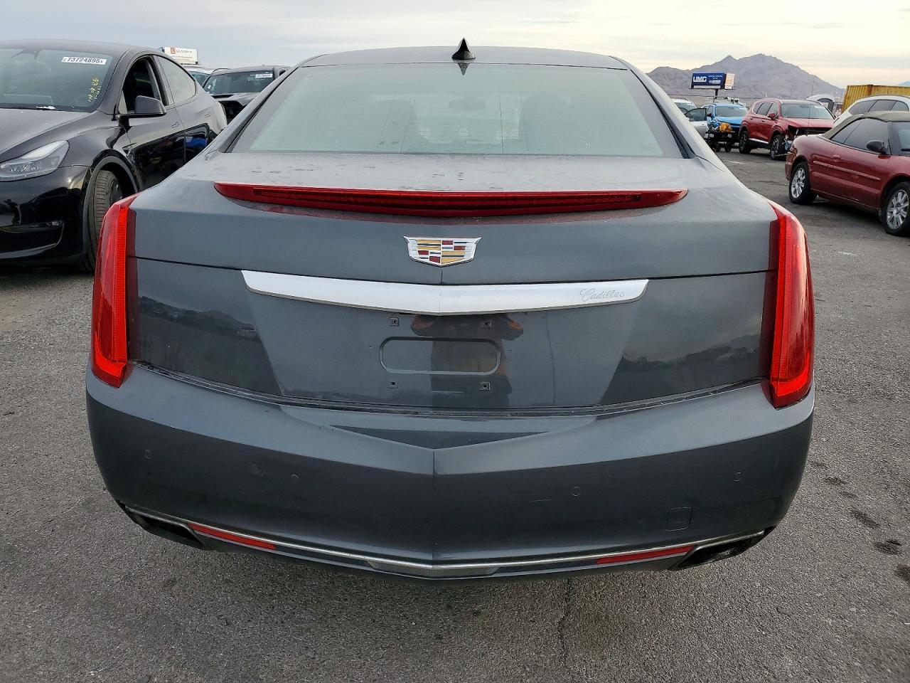 2017 CADILLAC XTS