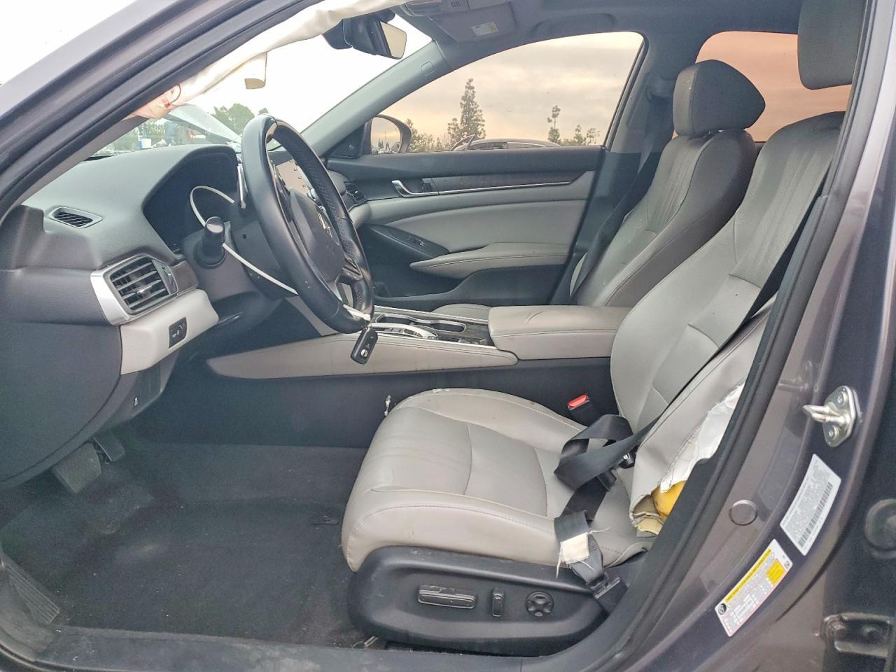 2018 HONDA ACCORD