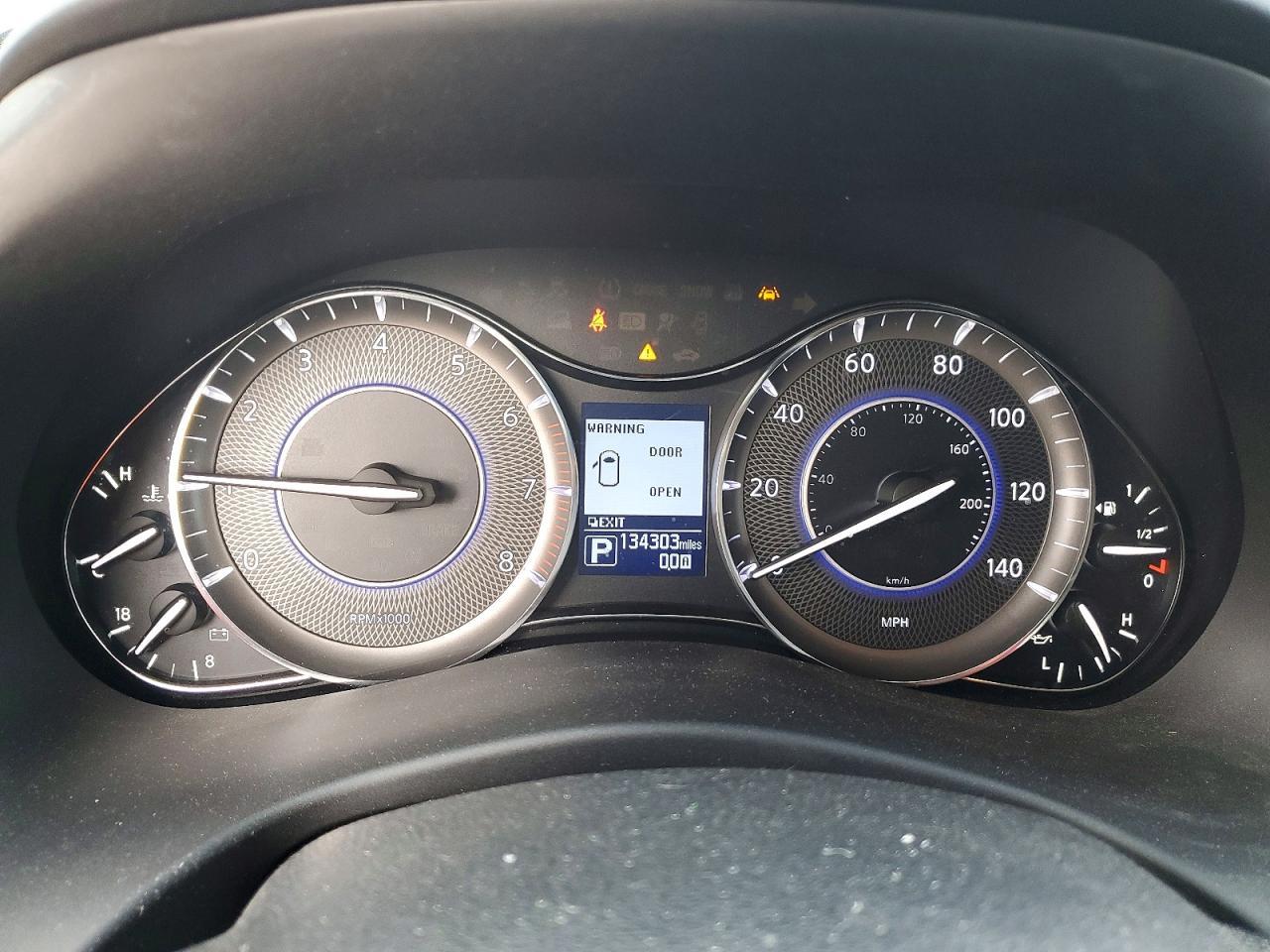 2017 INFINITI QX80