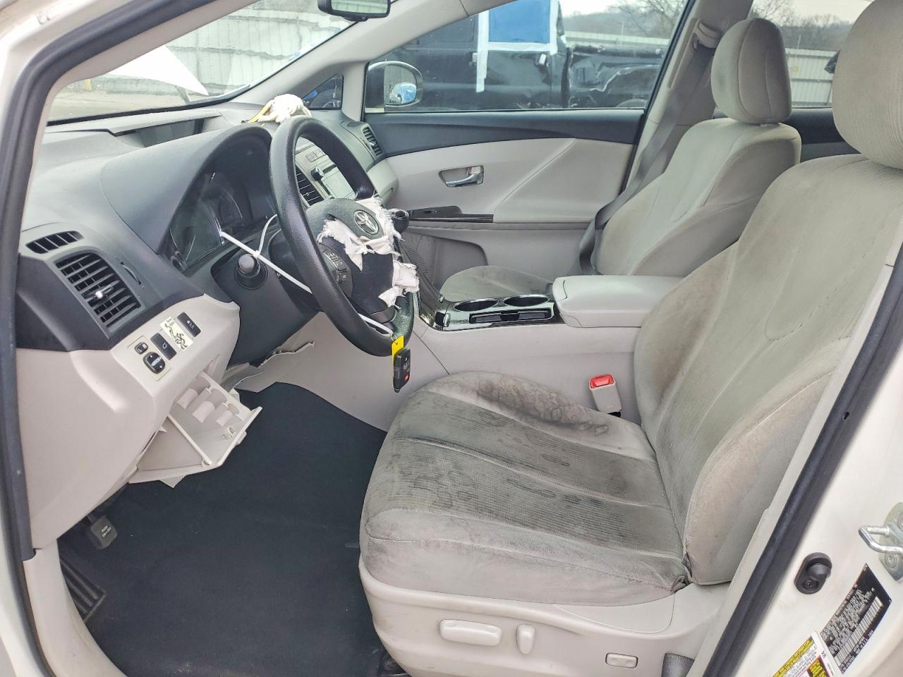 2010 TOYOTA VENZA