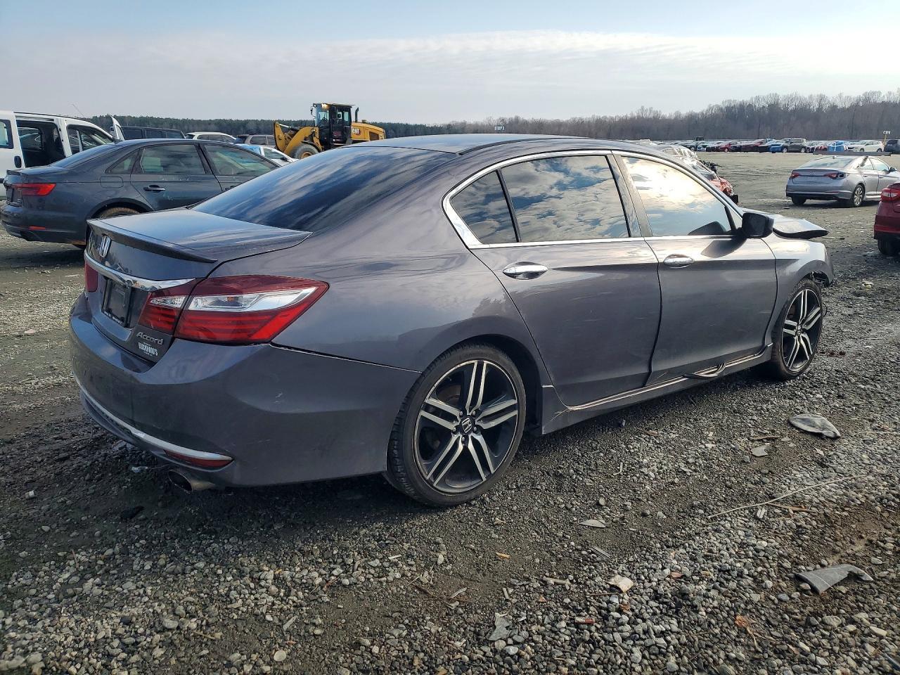 2017 HONDA ACCORD