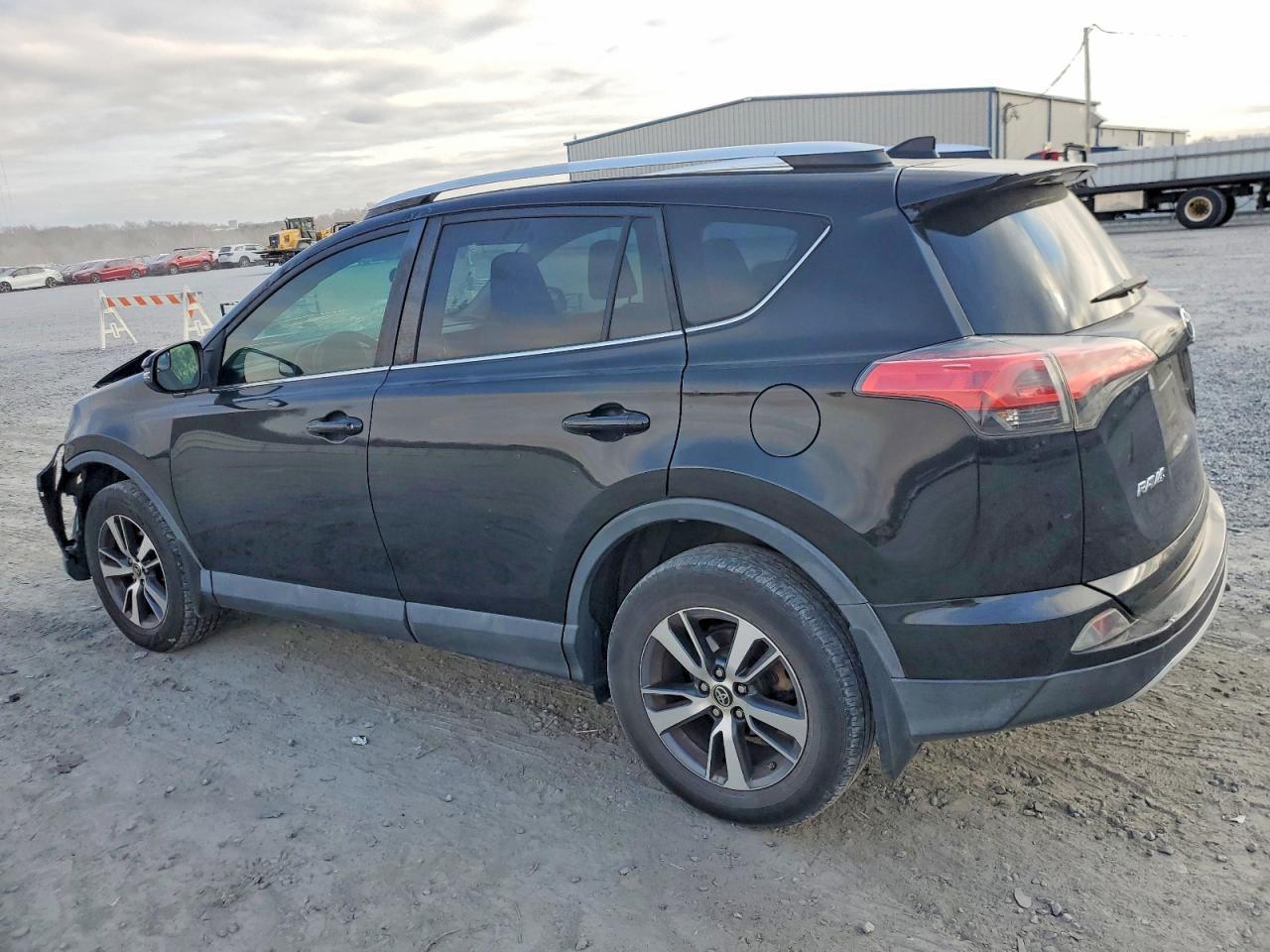 2016 TOYOTA RAV4