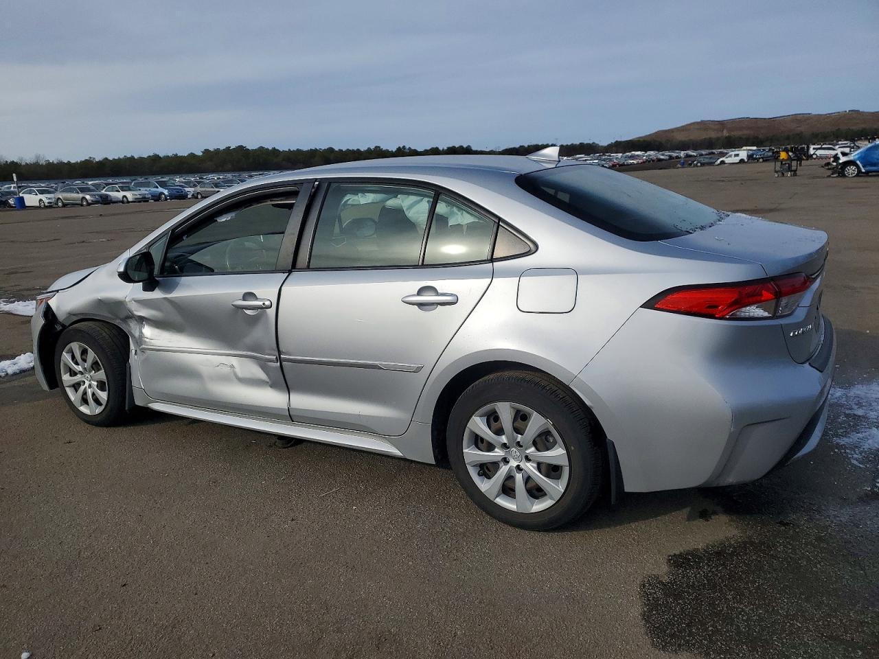 2021 TOYOTA COROLLA