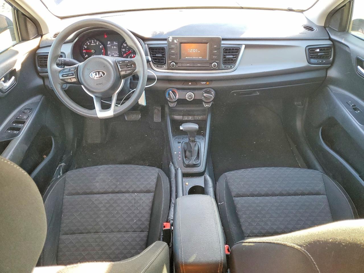 2018 KIA RIO