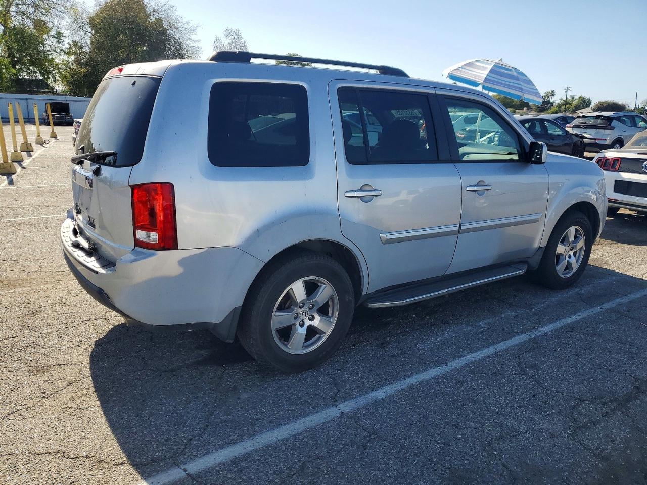 2011 HONDA PILOT