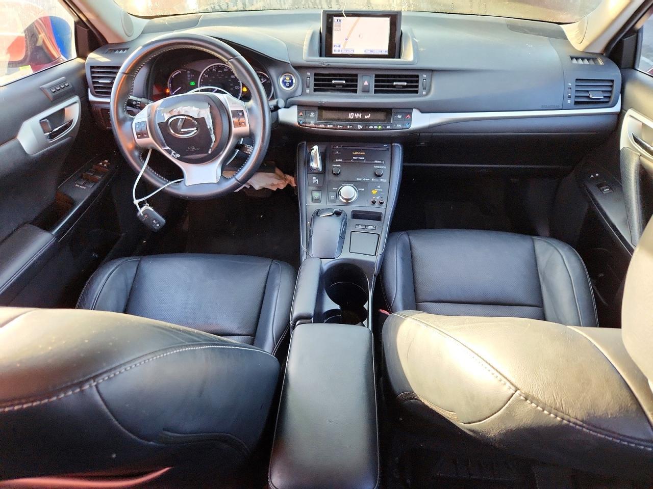 2013 LEXUS CT 200H