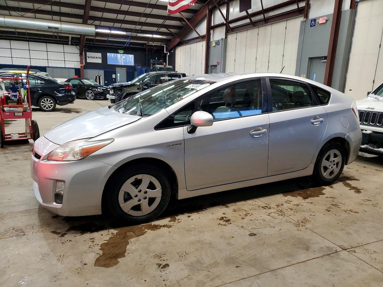2010 TOYOTA PRIUS