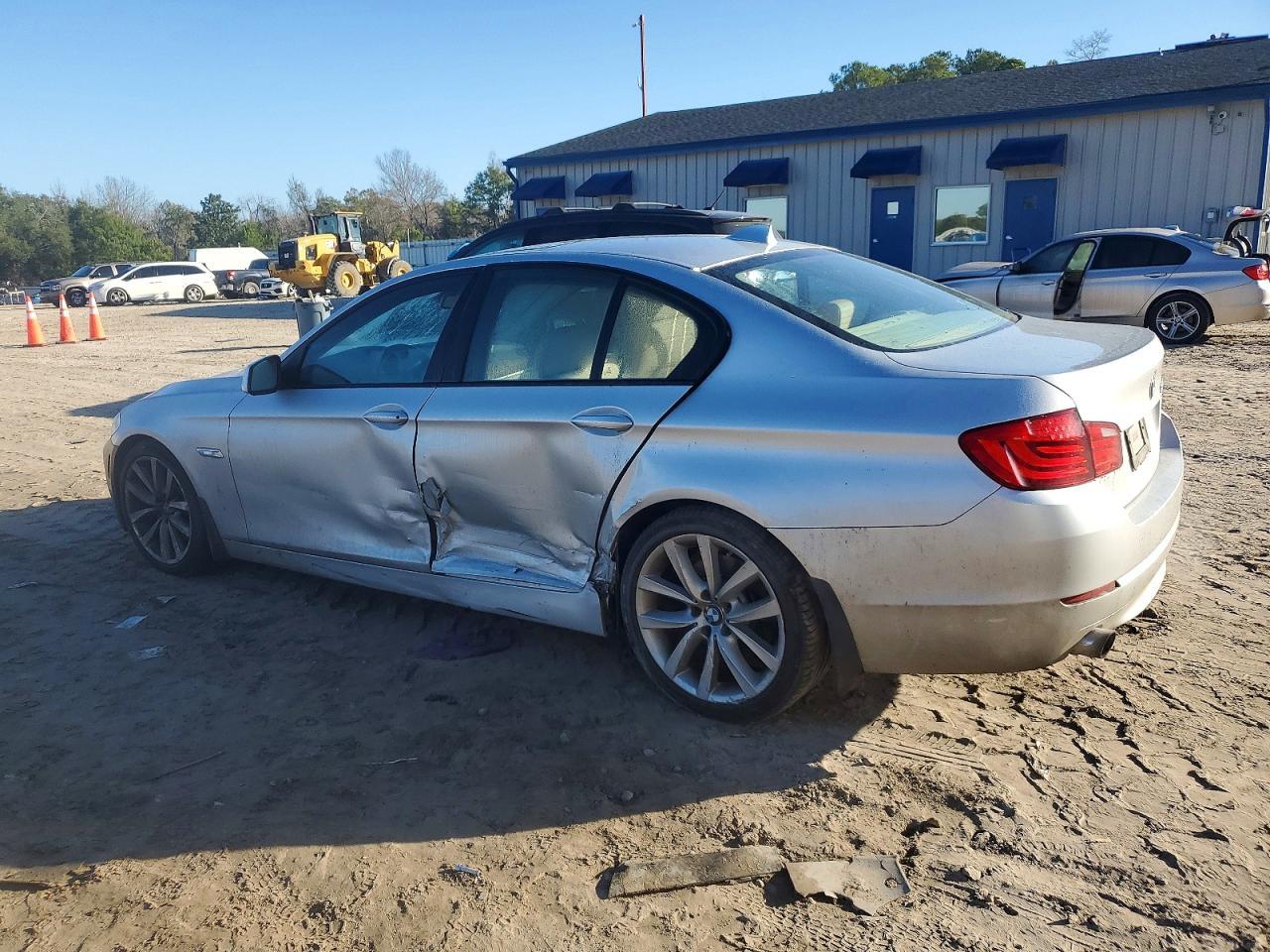 2011 BMW 5 series