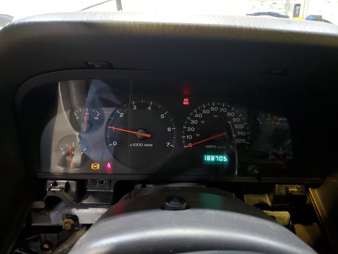 2000 JEEP Grand Cherokee