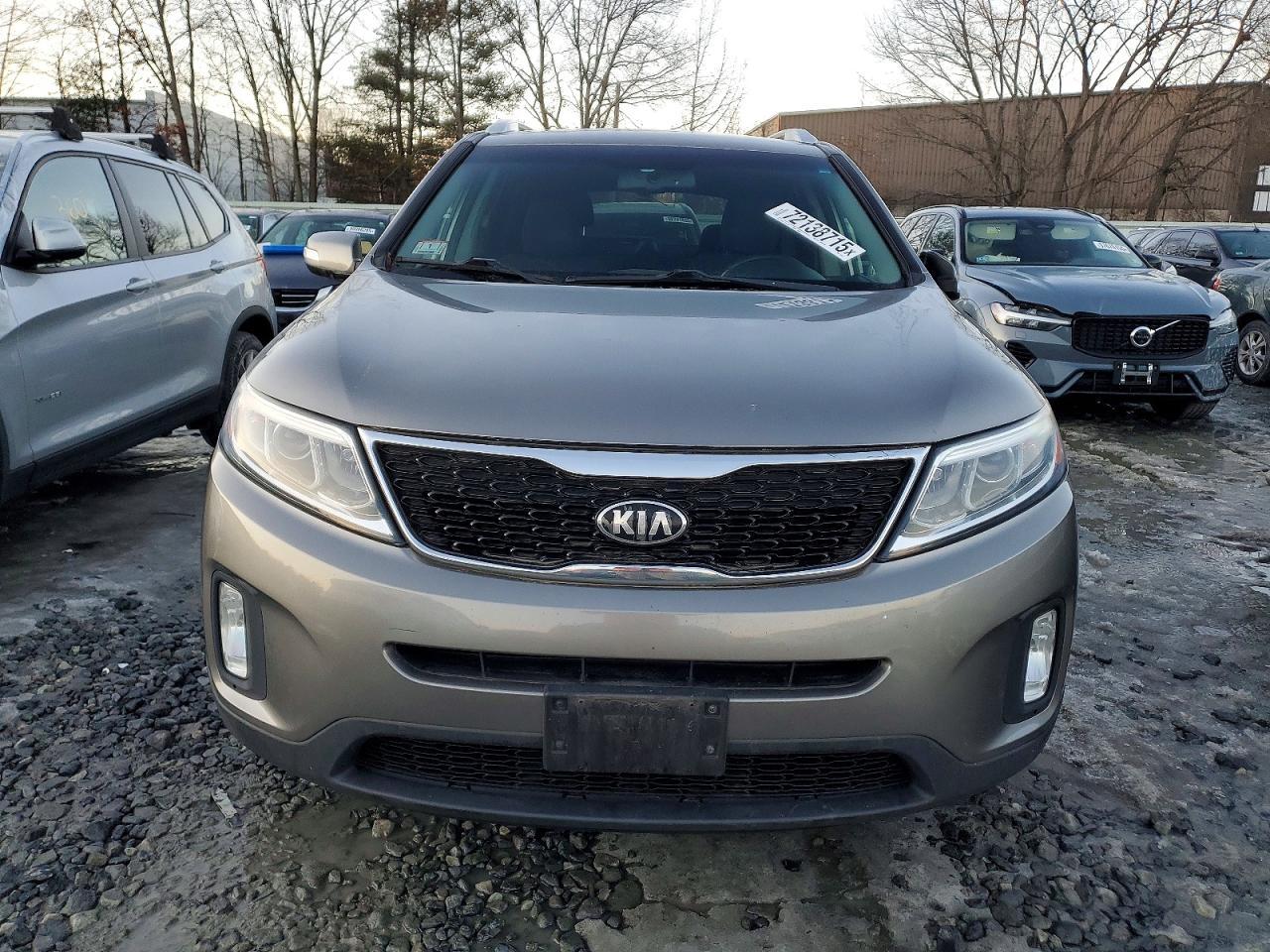 2014 KIA SORENTO