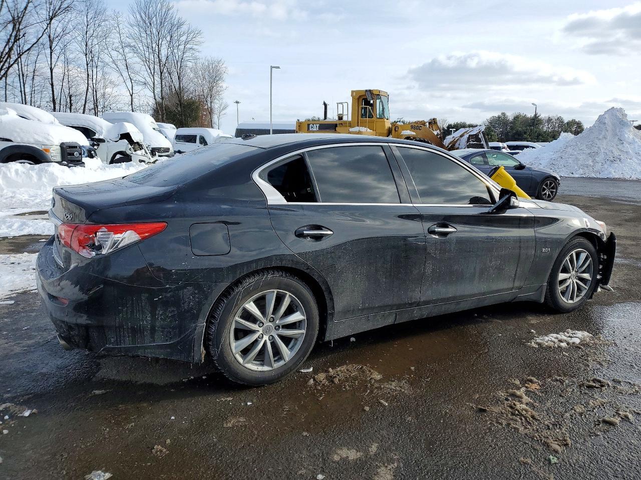 2016 INFINITI Q50