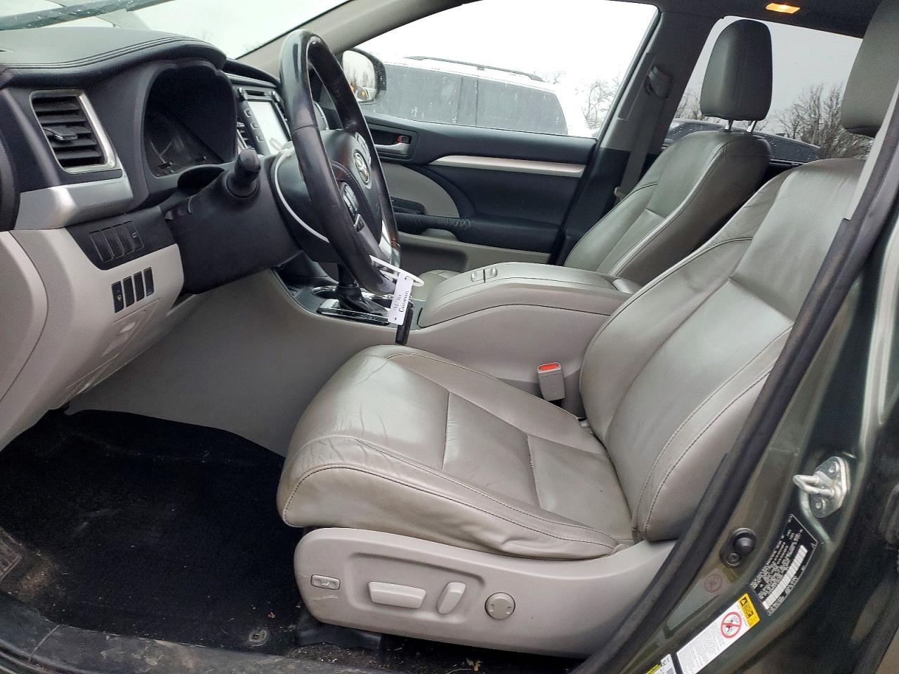 2014 TOYOTA HIGHLANDER
