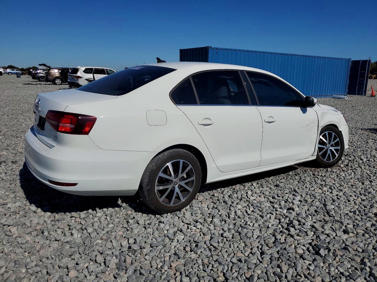 2017 VOLKSWAGEN JETTA