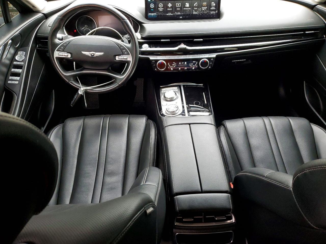 2023 GENESIS G80