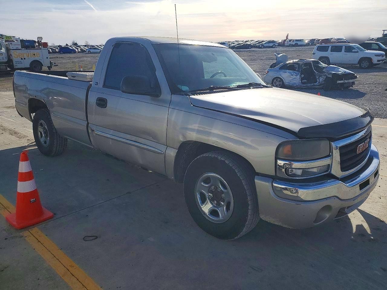 2004 GMC Sierra