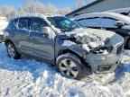2020 VOLVO XC40
