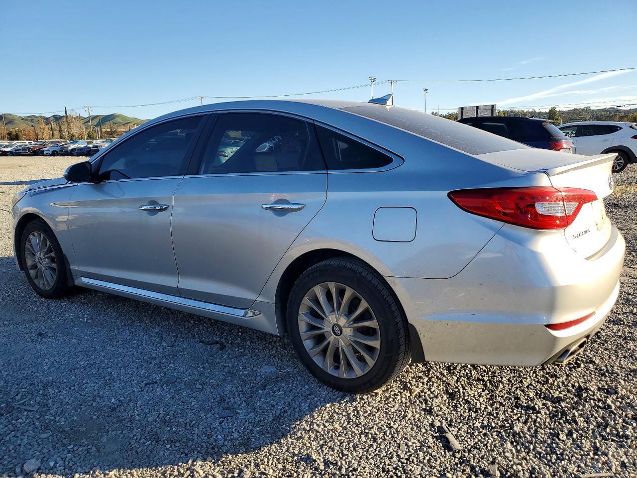 2015 HYUNDAI SONATA