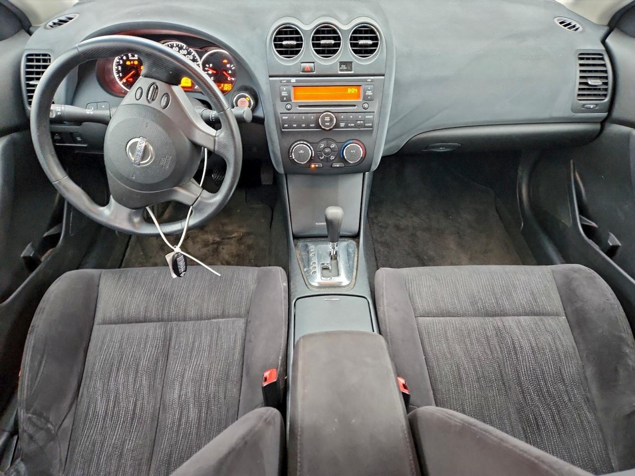 2010 NISSAN ALTIMA