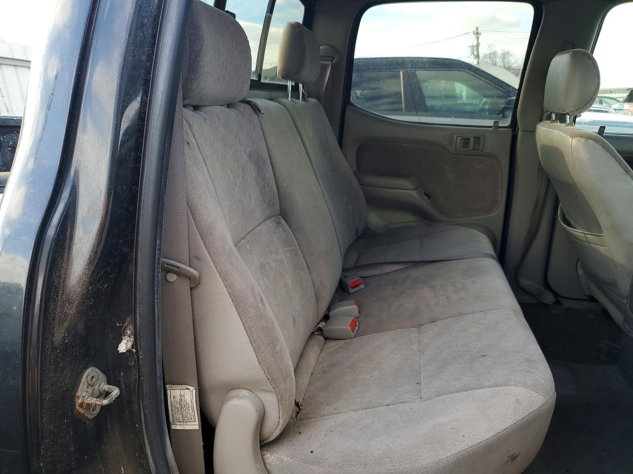 2004 TOYOTA TACOMA