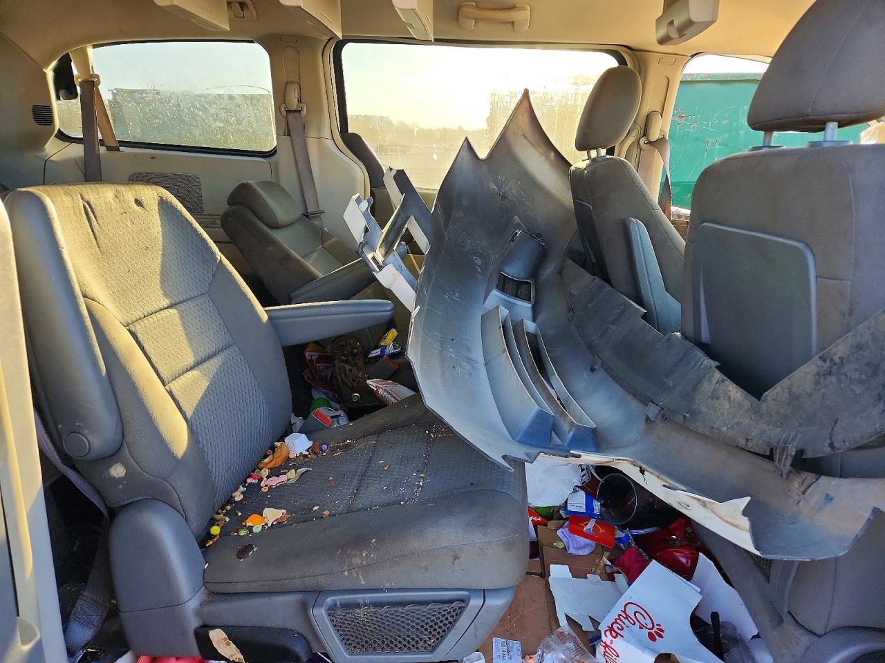 2010 DODGE GRAND CARAVAN