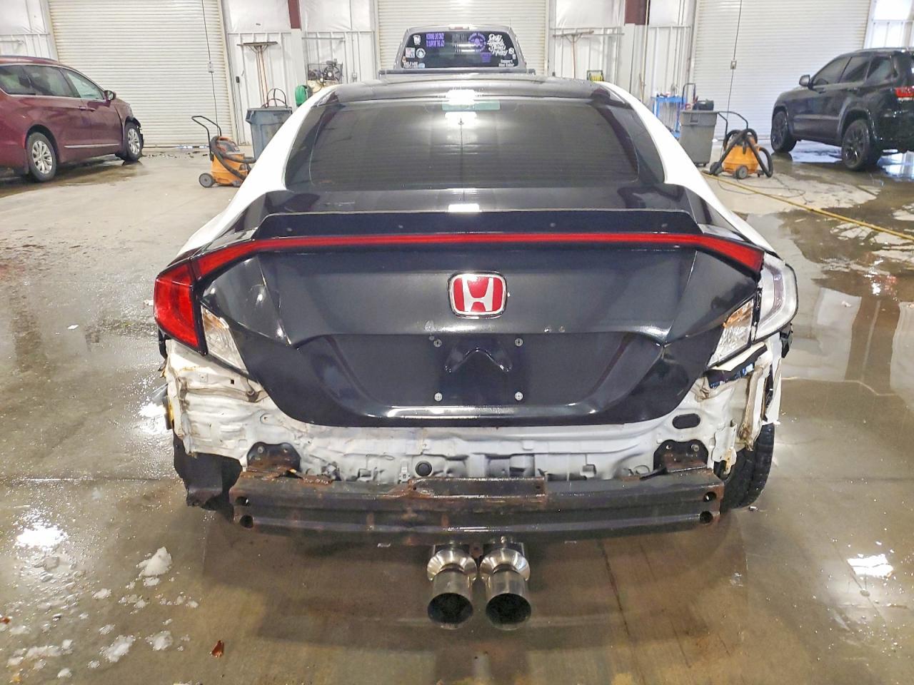 2017 HONDA CIVIC