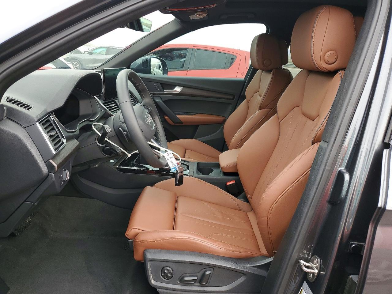 2024 AUDI Q5