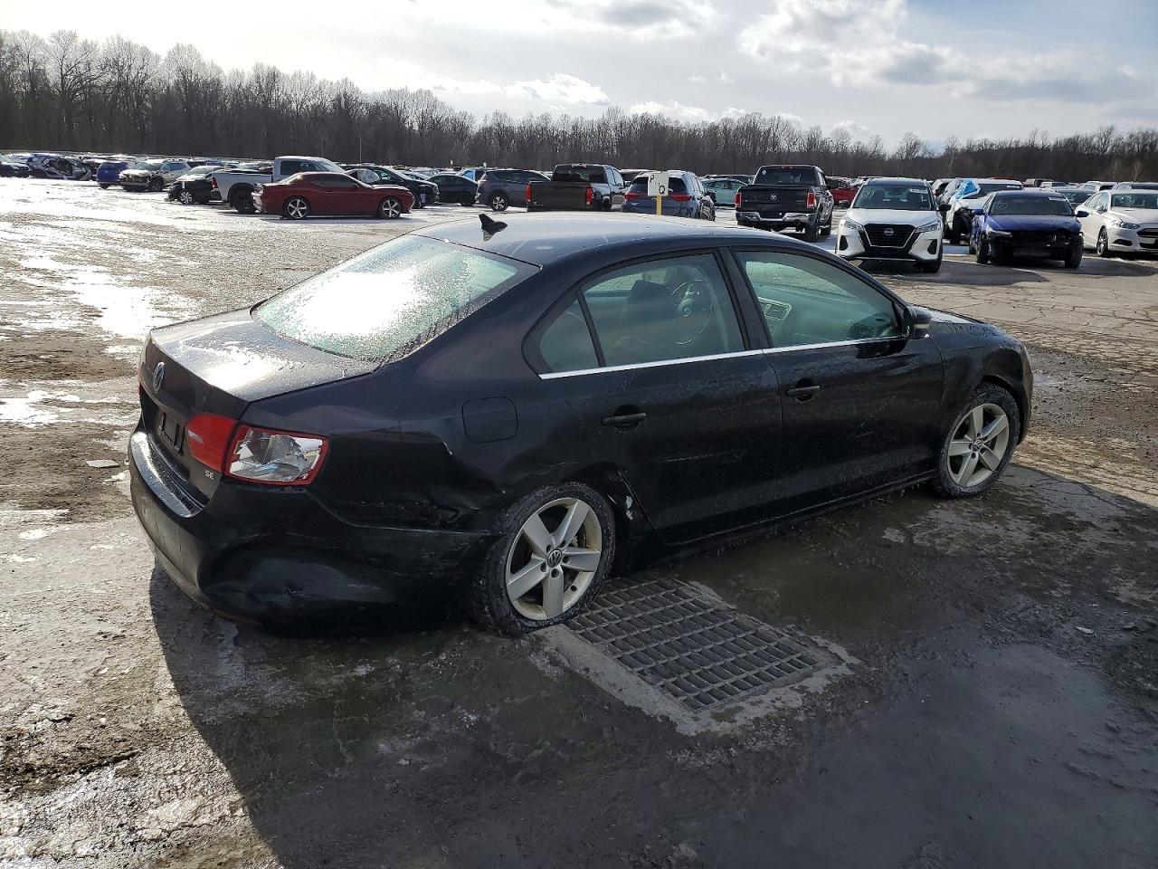2014 VOLKSWAGEN JETTA
