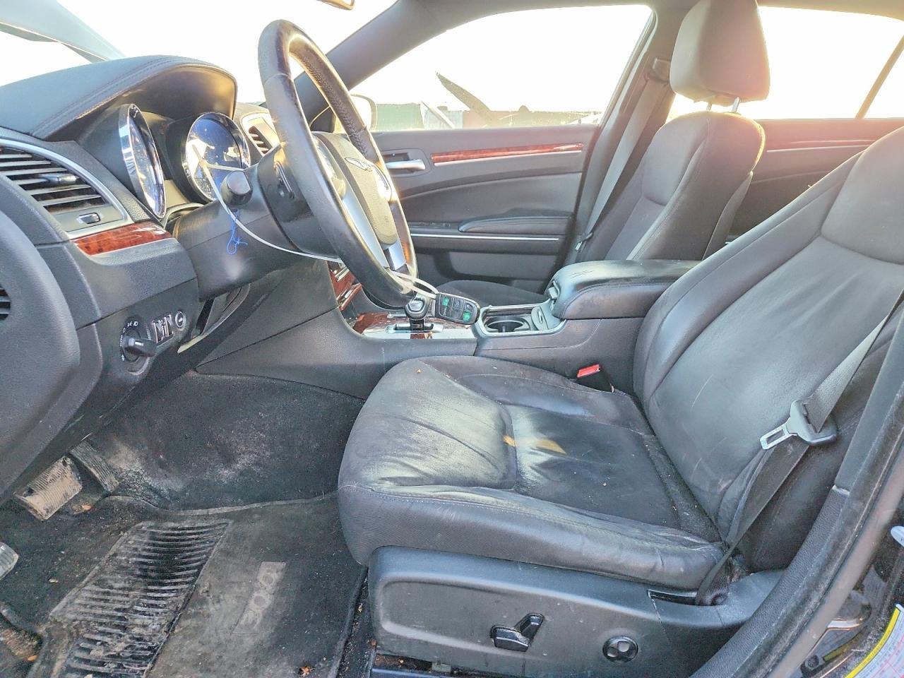 2012 CHRYSLER 300