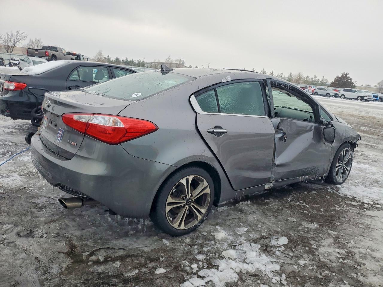 2014 KIA FORTE