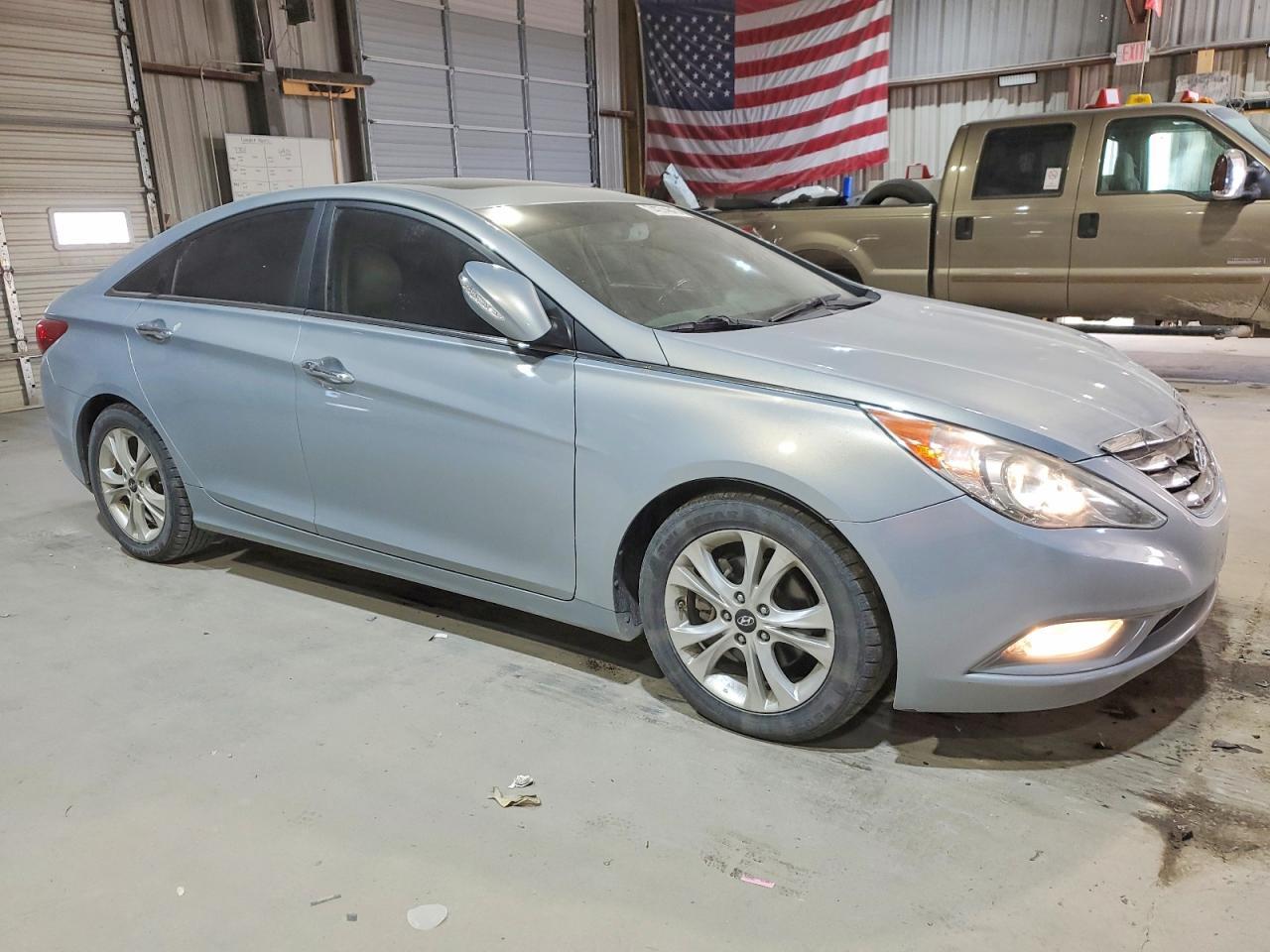 2011 HYUNDAI SONATA