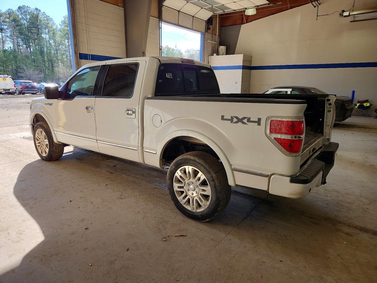 2011 FORD F-150